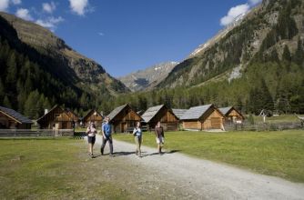 Village of alpine huts in Göriach